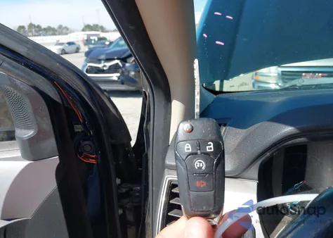 2019 Ford Ranger Xlt z USA, uszkodzony, nr VIN 1FTER4EH7KLB07744